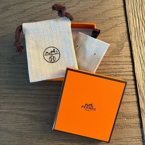 Hermes earrings box